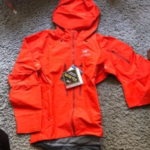 Arc’teryx Rain Coat